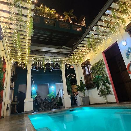Baboon Hostel Санта-Марта Екстер'єр фото
